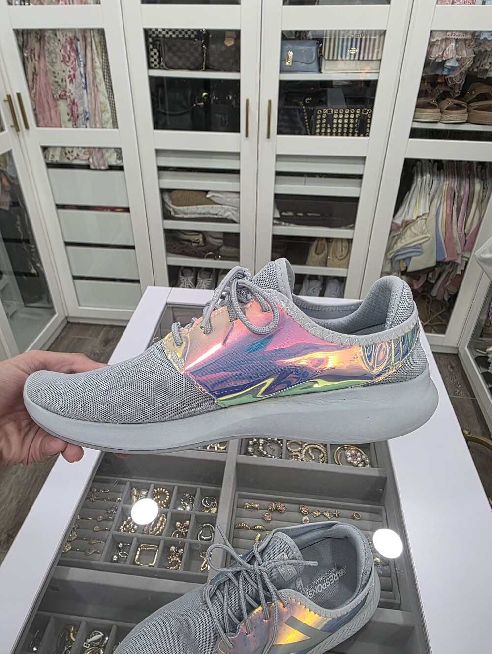 New Balance Iridescent Fuel Core Sneakers size 9 - Picture 5 of 8